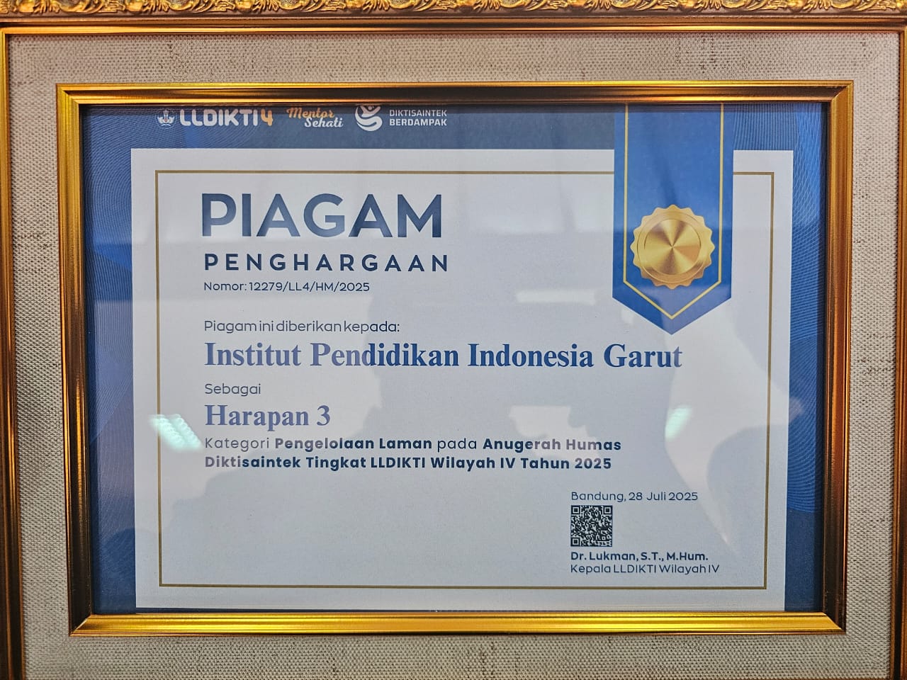 Piagam Penghargaan Pengeloalan Lama | Institut Pendidikan Indonesia