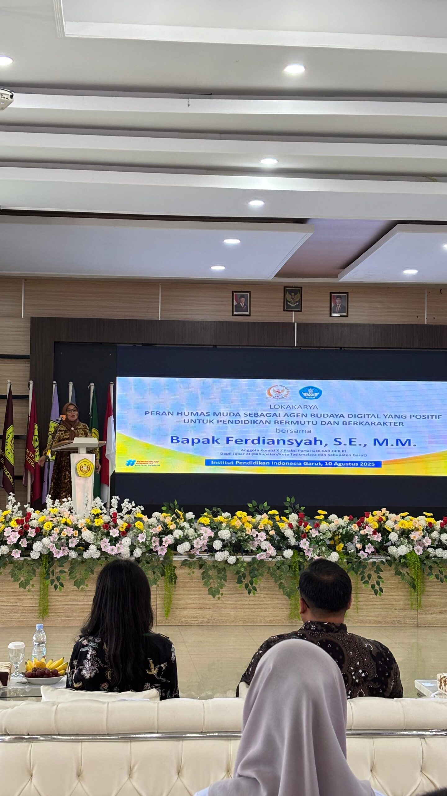 lok1 | Institut Pendidikan Indonesia